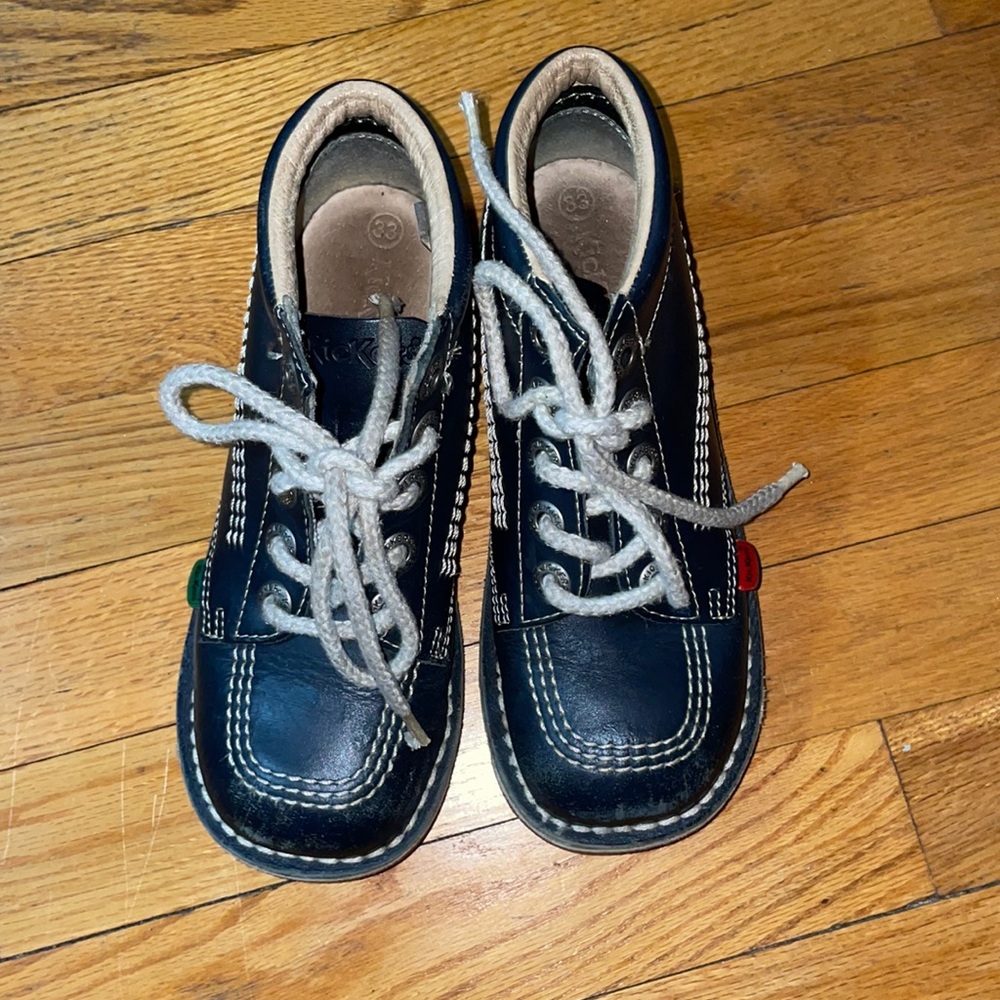 Kickers shoes